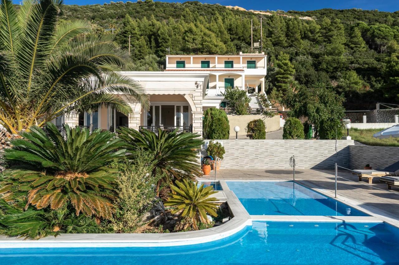 Sunset Premium Studio C Agios Nikitas Exterior photo