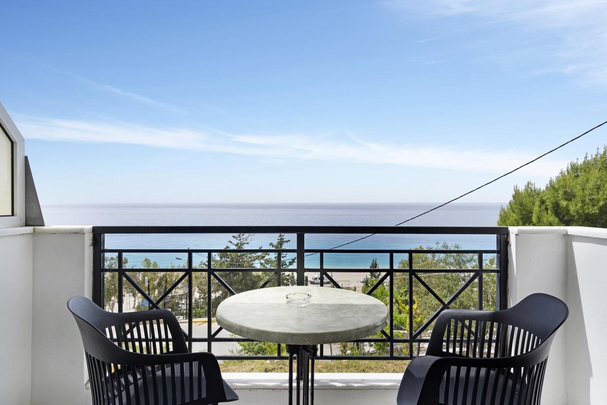 Sunset Premium Studio C Agios Nikitas Exterior photo